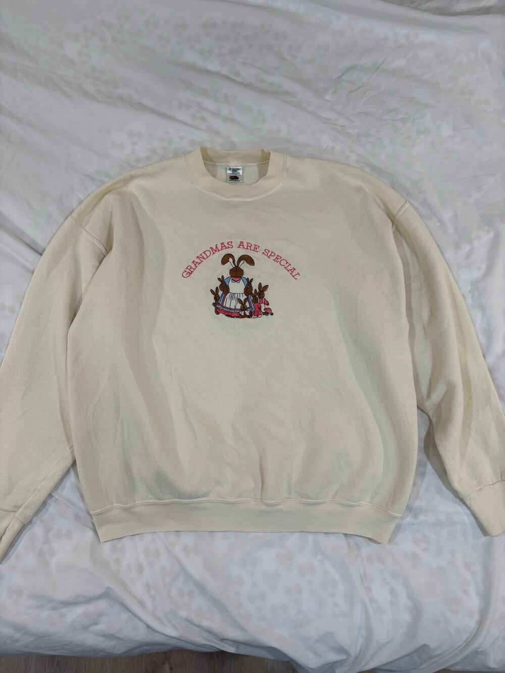 VTG 90s Grandmas Are Special Embroidered Rabbits XL Grandmacore Sweatshirt